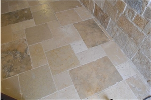 Pietra Di Trani Tumbled Pavement
