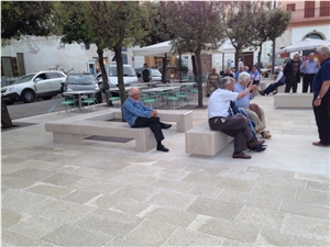 Pietra Di Trani Unito Landscaping Project