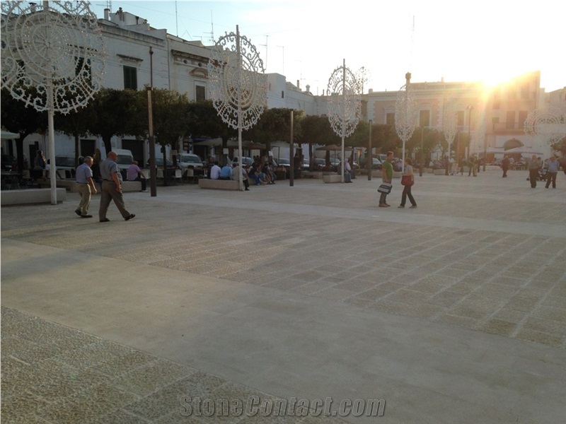 Pietra Di Trani Unito Landscaping Project