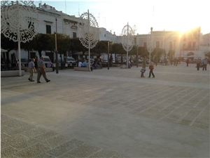 Pietra Di Trani Unito Landscaping Project