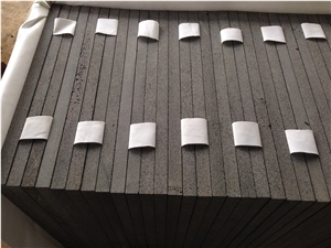 Hainan Black Basalt Sawn 400 Grit Tiles, Dark Bluestone Sawn 400 Grit with Cats Paws Tiles, China Black Basalt Floor Tiles, Black Basalt Walling & Flooring Sawn 400 Grit Tiles