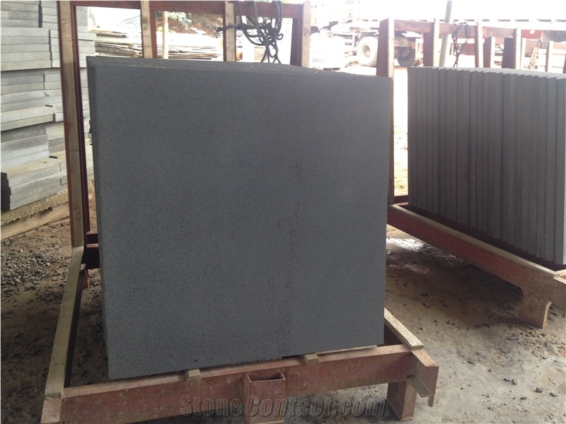 Hainan Black Basalt Sawn 400 Grit Wth Cats Paws Tiles, 400 Grit with Cats Paws Tiles, China Black Basalt Floor Tiles, Black Basalt Walling & Flooring Sawn 400 Grit Tiles