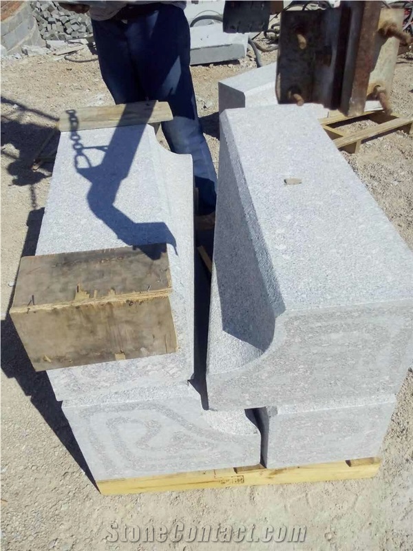 G341 Granite Bushhammered Surface Shaped Curbstone Side Stone Kerbstone