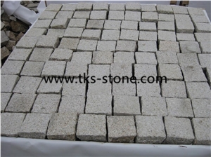 Cube Stone,G682 Granite Pavers,G682 China Yellow Rustic Golden Sand Sunset Yellow Desert Gold Granite Flamed or Cleft or Bushhammered Cube Stone Paver