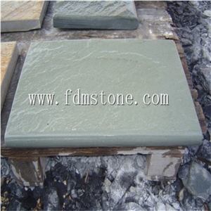 Bullnosed Granite Pool Coping