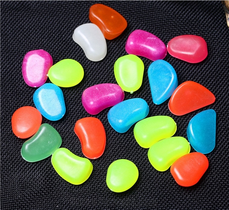 Chinese Luminous Glowing Pebble Stone,Glow Glass Pebbles,Glow Artifical Resin Pebble