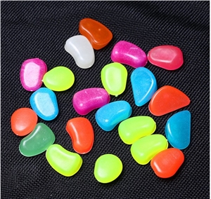 Glow Gravel Stone in Night Pebble Stone Chips
