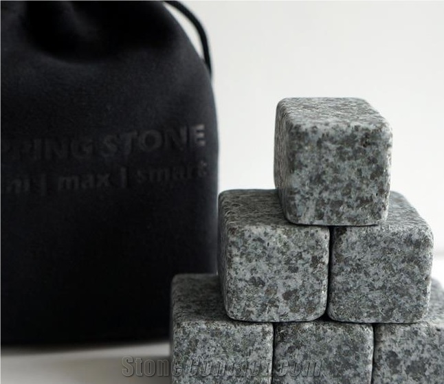 Sipping Whiskey Stones Chilling Whisky Ice Stone with Logo for Gift Set