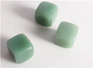 Top Selling 20*20*20mm Soapstone Ice Cubes /Whisky Chilling Stone Factory Price