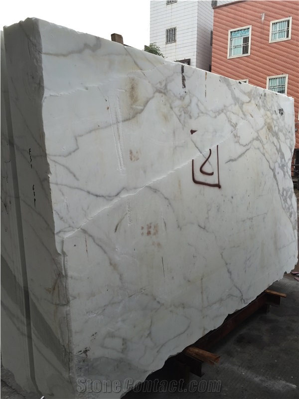 Calacatta Carrara Italy White Marble Tile & Slab
