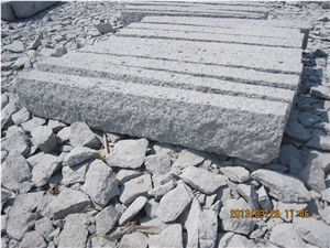 Lowest Price Granite Kerbstone, G341 Kerbstone, China Grey Granite Kerbstone for Finland, Granite G341 Kerbstone V-Stone