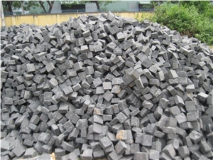 Basalt Cubic Stone for Walkway Paving