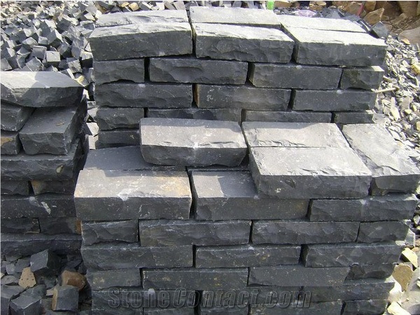 Split Face Zhangpu Black Basalt Big Cube Stone Floor Exterior Paving /Cobble Stone Garden Stepping Pavements /Nero Basalto Exterior Pattern Lava Stone Andesite Stone Pavers