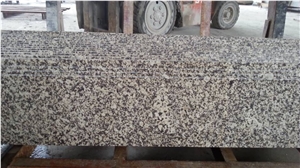 Chinese Yellow Granite, Chrysanthemum Yellow Granite Steps & Risers, G703 Granite Staircase, Polished Granite Stair Threshold, Xiamen Winggreen Manufacturer