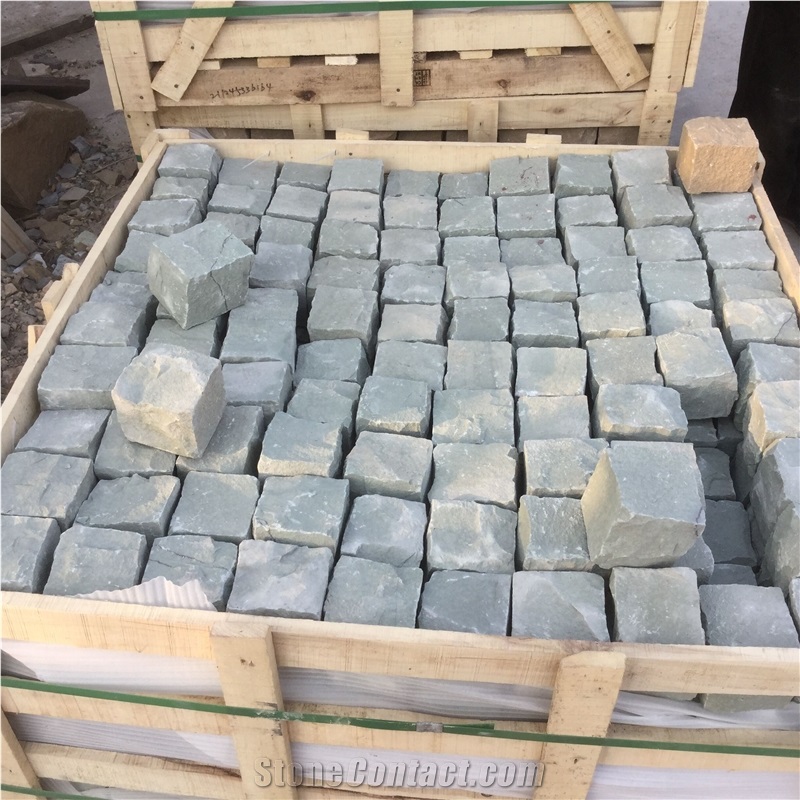 China Red Wood-Vein Sandstone Cleft Split Natural Cube Paver Setts Cobble Stone