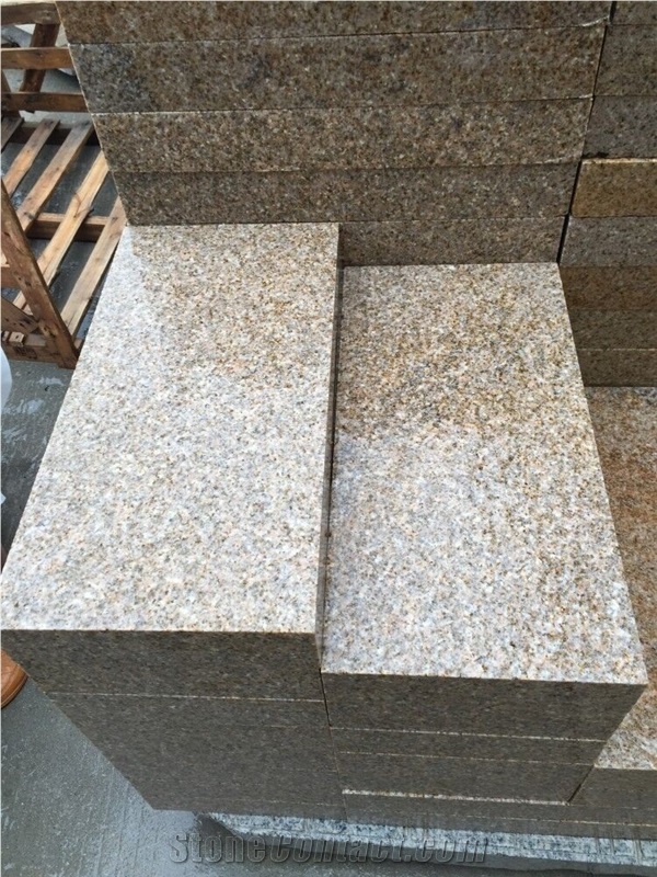 G682 China Yellow Granite Rustic Desert Yellow Sand Yellow Sunset Gold Granite Flamed Paver Cubestone Setts