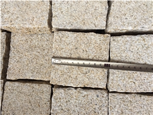 G682 China Yellow Rustic Granite Sunset Gold Golden Sand Rustic Gold Bushhammered Cleft Natural Split Cube Paver Setts
