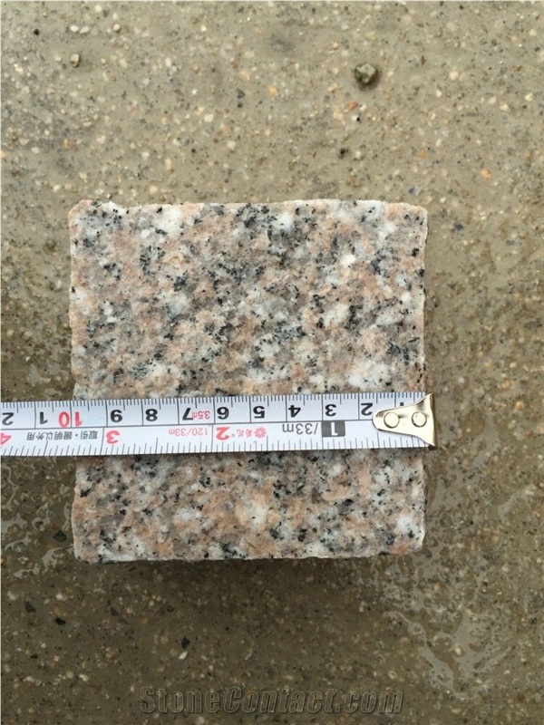 G682 China Yellow Rustic Granite Sunset Gold Golden Sand Rustic Gold Bushhammered Cleft Natural Split Cube Paver Setts