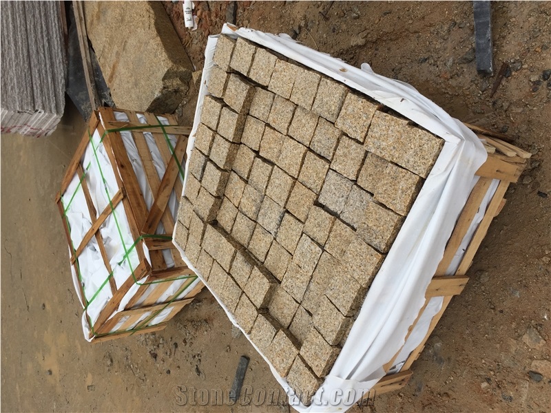 G682 China Yellow Rustic Granite Sunset Gold Golden Sand Rustic Gold Bushhammered Cleft Natural Split Cube Paver Setts