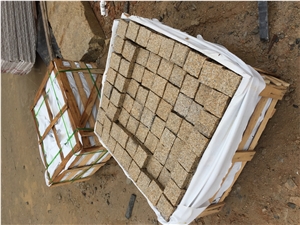G682 China Yellow Rustic Granite Sunset Gold Golden Sand Rustic Gold Bushhammered Cleft Natural Split Cube Paver Setts