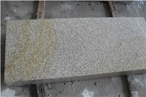G682 China Yellow Rustic Granite Sunset Gold Padang Giallo Golden Sand Bushhammered Stairs & Steps