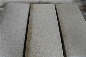 G682 China Yellow Rustic Granite Sunset Gold Padang Giallo Golden Sand Bushhammered Stairs & Steps