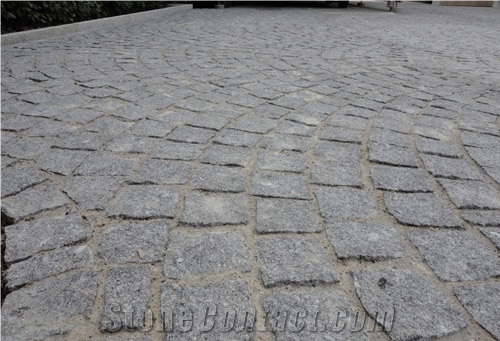 Biasca Gneiss Cobble Stone