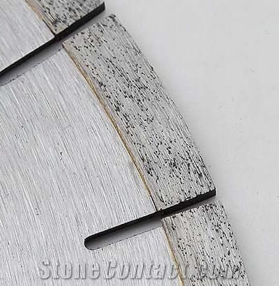 Sintered Wet Type Diamond Segmented Saw Blade (400mm)
