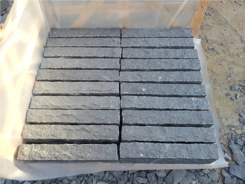 G654 Black Granite Kerbstone