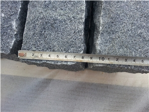 G654 Black Granite Kerbstone