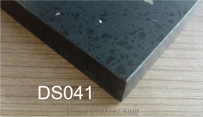 Black Big Granule Quartz Slab with Mirror Effect