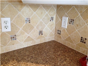 Kitchen Design, Granite Countertops, Tumbled Limestone Backspalshes