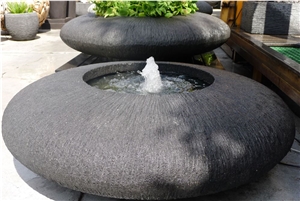 Ellipse Bubbler Water Feature