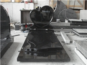 Heart Shape Absolute Black Granite Tombstone Heart Shape Absolute Black Granite Tombstone