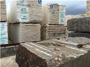 River White Granite Slabs, India White Granite Machine Cutting Tile Panel for Hotel Bathroom Floor Covering