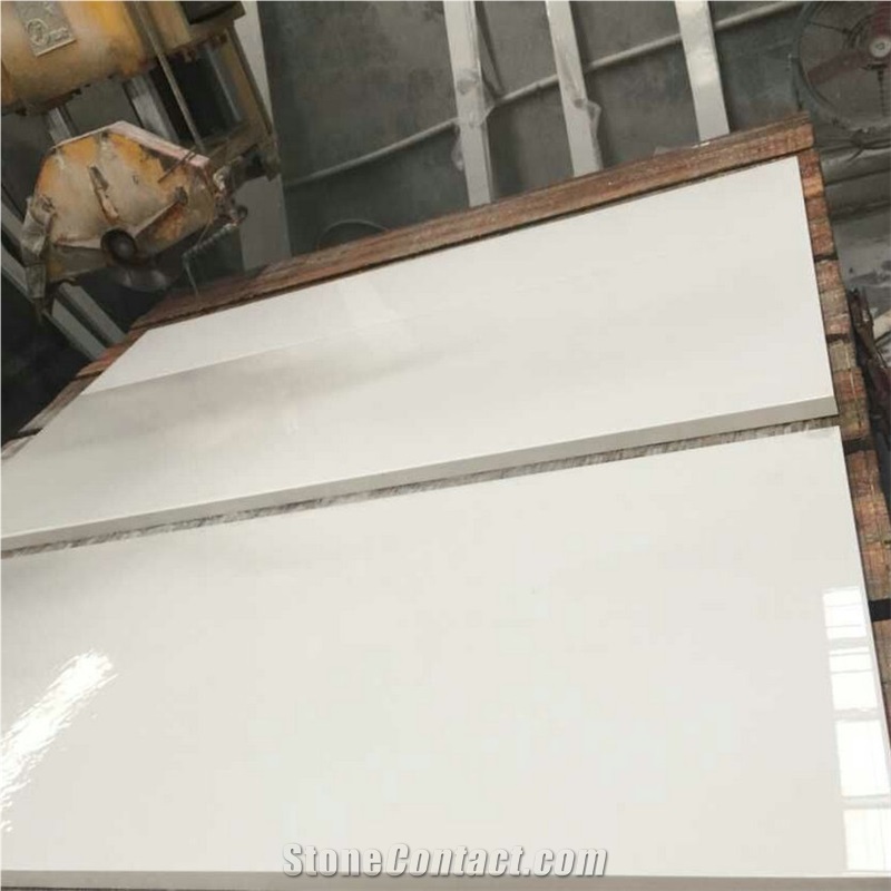 Pure White Quartz Stone Bathroom Countertops