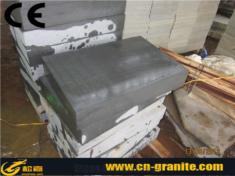 China Natural Hainan Black Basalt Kerbstone,Black Basalt Cut to Size Curbstone & Road Stone,China Black Basalt Side Stone