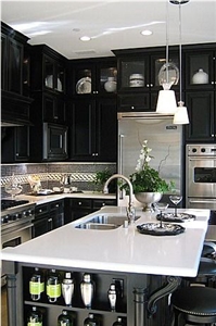 Bst Pure White Quartz Stone Size 3200*1600 or 3000*1400 Thickness 2cm or 3cm for Pre-Fabricated Kitchen Island Tops with Various Edge Profiles with High Gloss and Hardness