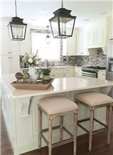 Building Material Engineered Quartz Stone Kitchen Countertop Non-Porous Surface and Unique Blend Of Beauty and Easy Care for Multifamily/Hospitality Projects Standard Slab Sizes 3000*1400mm and 3200*1