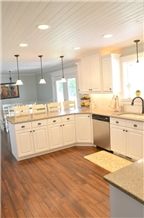 Building Material Engineered Quartz Stone Kitchen Countertop Non-Porous Surface and Unique Blend Of Beauty and Easy Care for Multifamily/Hospitality Projects Standard Slab Sizes 3000*1400mm and 3200*1