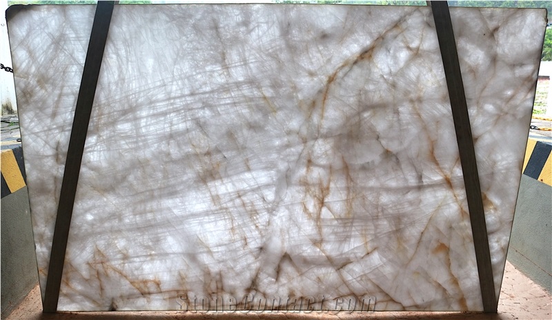Crystallo - Cristallo Quartzite Slab