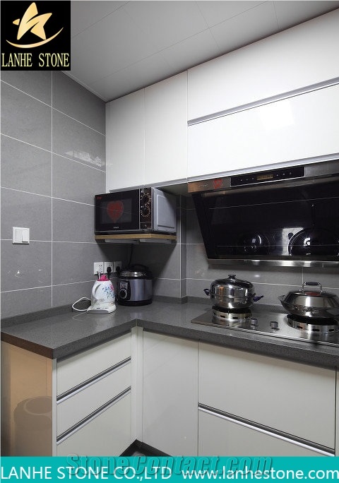 Mirror Collection China Man-Made White Quartz Stone Kitchen Countertop for Multifamily/Hospitality Projects,Combines Performance and Design,Environmentally-Friendly