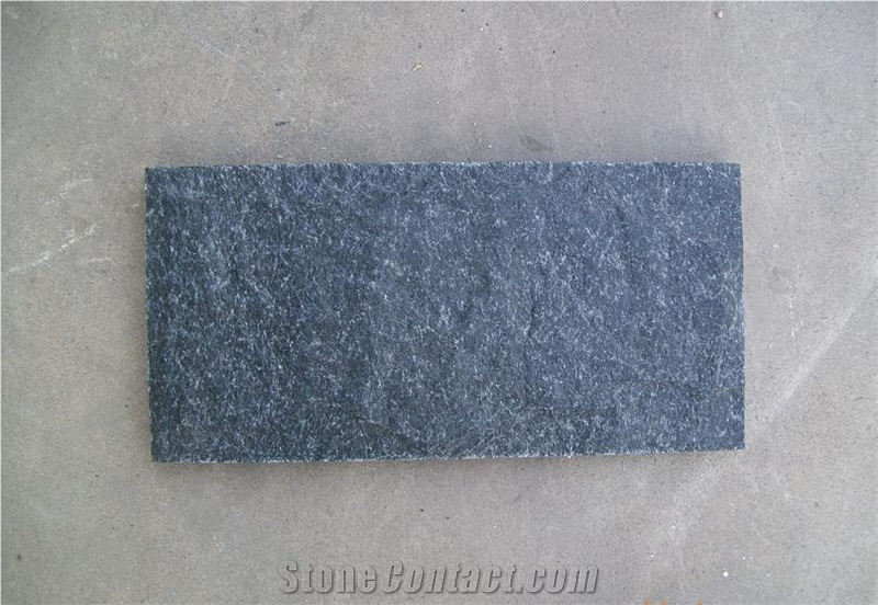 Fargo Black Quartzite Mushroomed Wall Cladding, China Black Quartzite Split Face Mushroom Stone, Black Quartzite Wall Stone