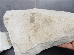 Fargo White Sandstone Irregular Mushroomed Wall Cladding Pieces, China White Sandstone Random Shape Mushroomed Wall Stone, Split Face White Mushroom Stone