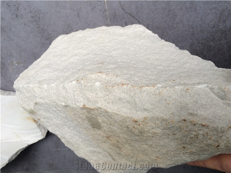 Fargo White Sandstone Mushroomed Corner Stone, White Wall Cladding Corner Stone, White Sandstone Natural Split Mushroom Stone