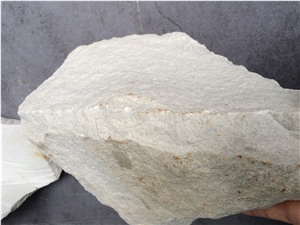 Fargo White Sandstone Mushroomed Corner Stone, White Wall Cladding Corner Stone, White Sandstone Natural Split Mushroom Stone