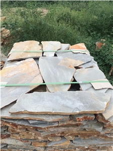 Fargo Yellow Slate Random Flagstones, China Golden Slate Loose Irregular Wall Cladding, Yellow Slate Flagstones for Walkway Pavers/Road Paving