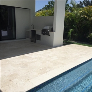 Coping in Shell Fossil Beige Limestone