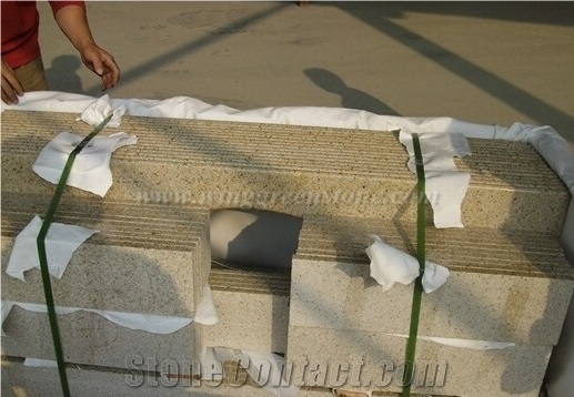 G682 Granite Countertop, G682 Kitchen & Bathroom Countertop, Golden Yellow Granite Countertop, Natural Granite Countertop, Polished Granite Countertop, Kitchen Countertop, Xiamen Winggreen Manufacture