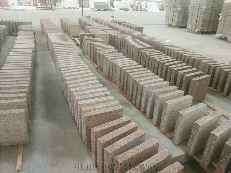 Bush Hammered China Guangxi G562 Maple Leaf Red Granite Tile for Wall and Floor